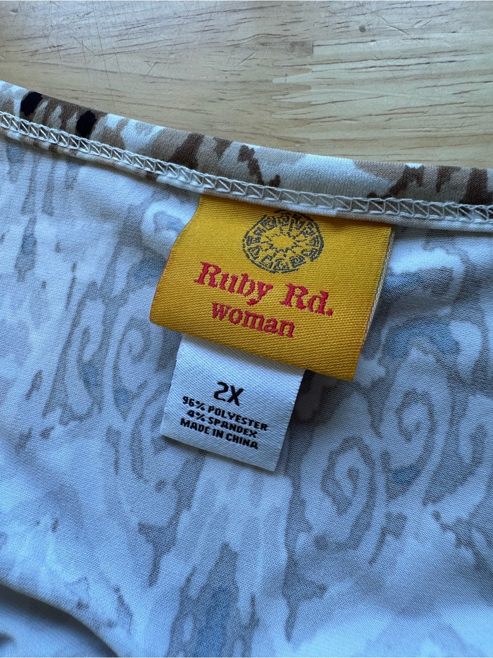 Ruby Rd Womens Brown Tan Geometric Design Short Sleeve Knit Top Size 2X - Picture 3 of 7
